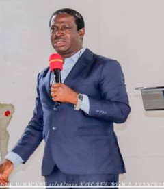 Rev. Dr. Matthew Aderemi Ayanlude (JP)